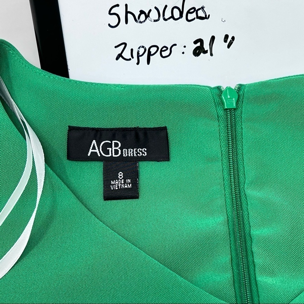 AGB Women’s Kelly Green V-Neck Short Sleeve Knee Length Career Dress Size 8 NWT - Picture 11 of 13